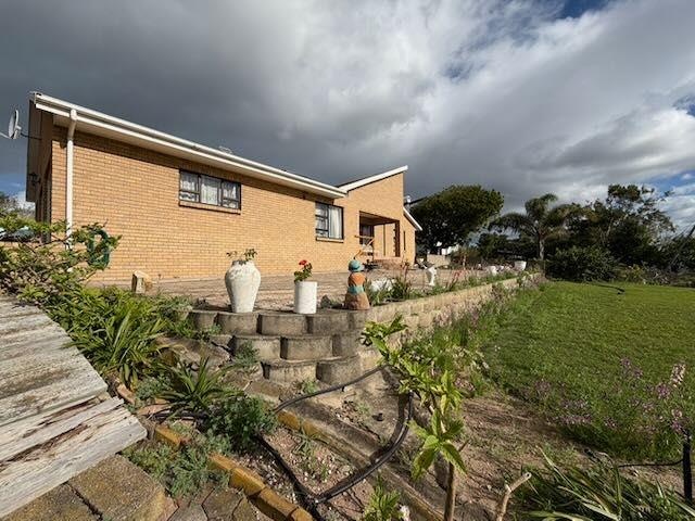 3 Bedroom Property for Sale in Fraaiuitsig Western Cape